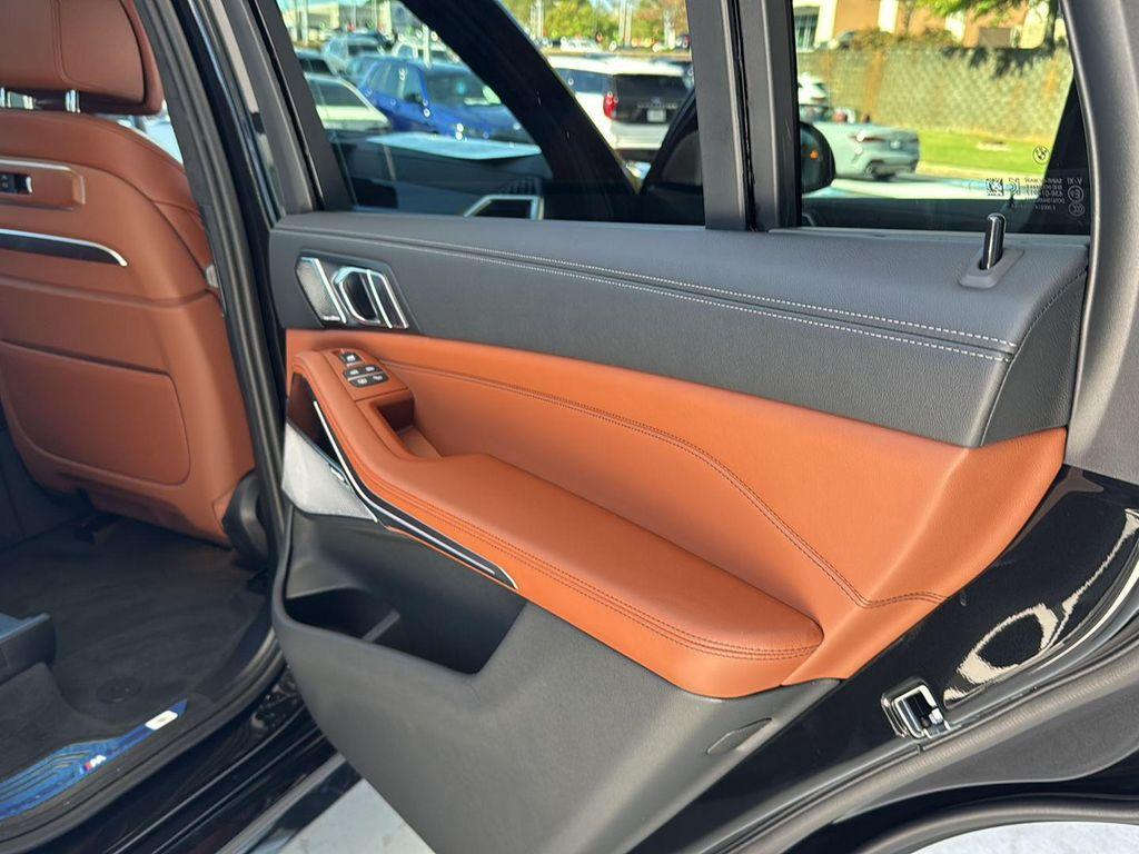 new 2026 BMW X7 car, priced at $131,455