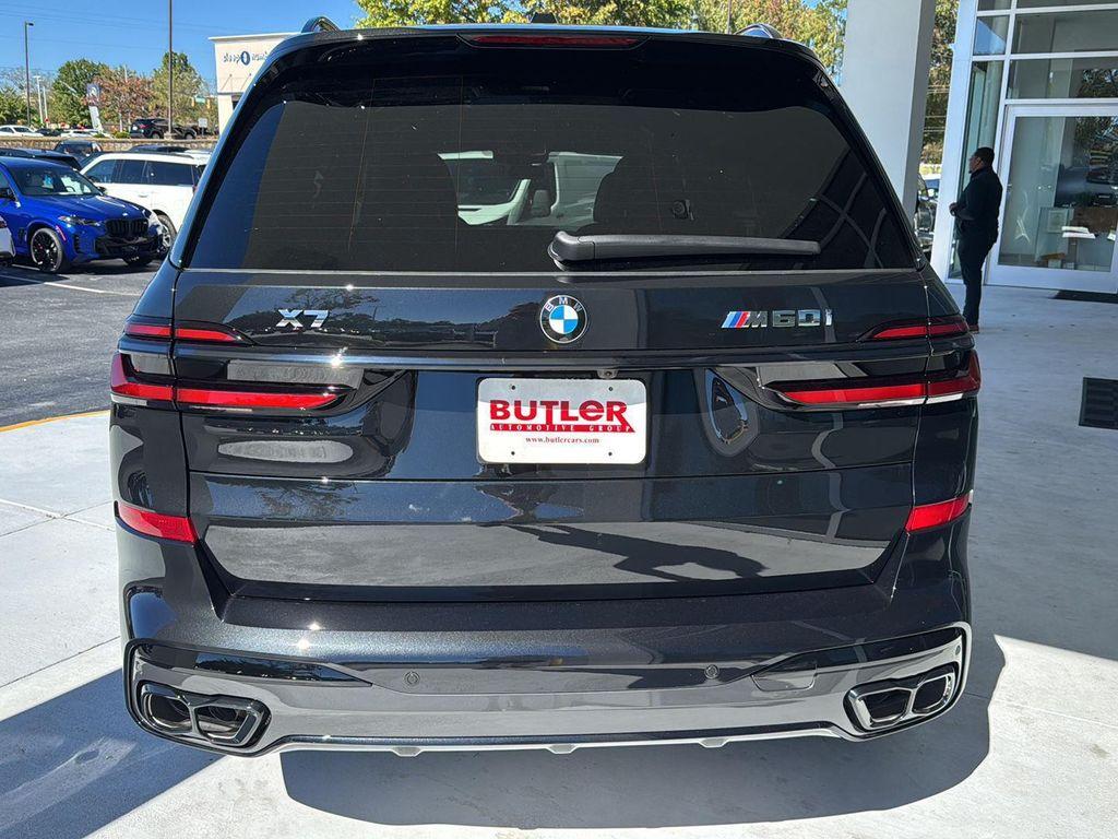 new 2026 BMW X7 car, priced at $131,455