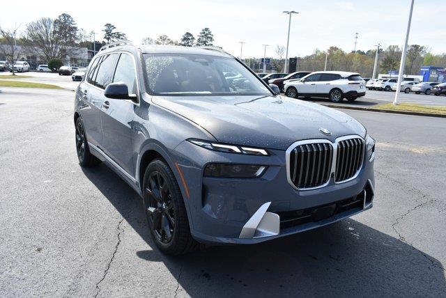 new 2024 BMW X7 car, priced at $90,195