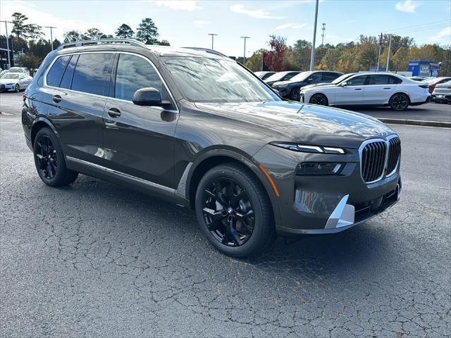 new 2025 BMW X7 car, priced at $93,220