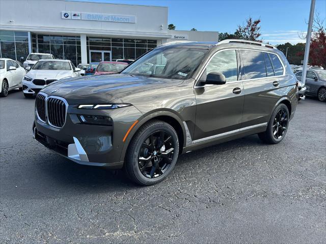 new 2025 BMW X7 car, priced at $93,220