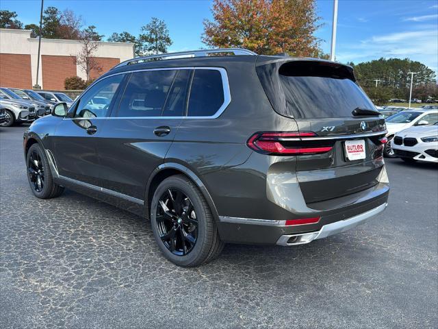 new 2025 BMW X7 car, priced at $93,220