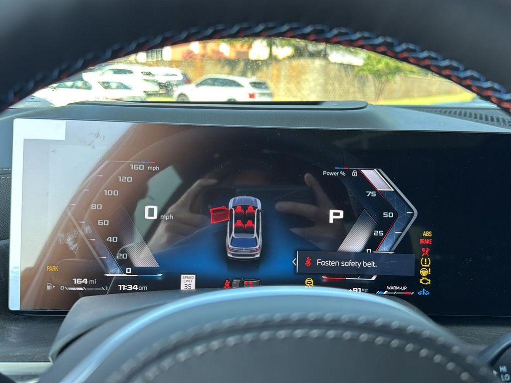 new 2026 BMW X7 car, priced at $127,280