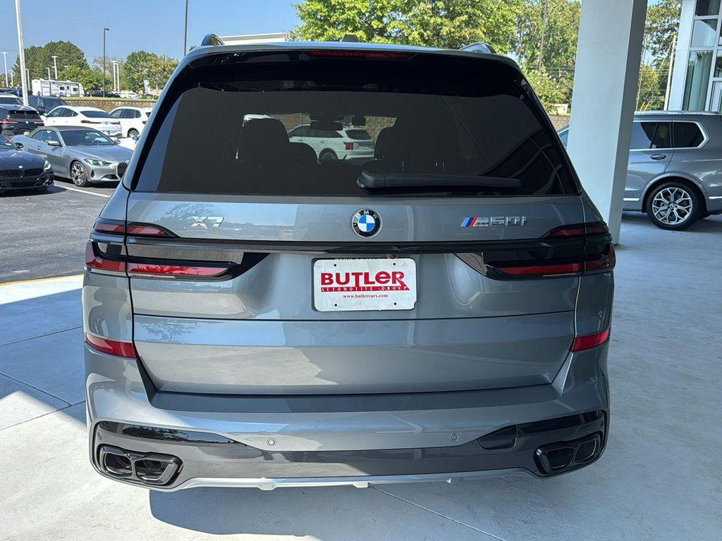 new 2026 BMW X7 car, priced at $127,280