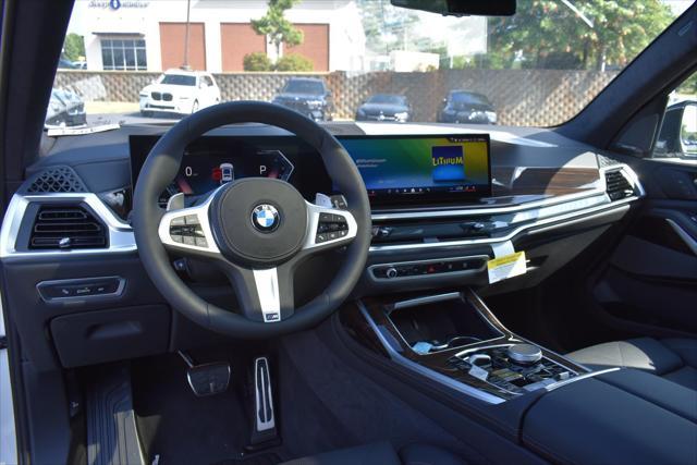 new 2025 BMW X7 car, priced at $91,745