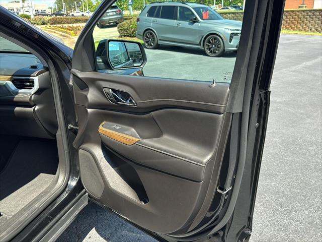 used 2022 GMC Acadia car, priced at $23,700