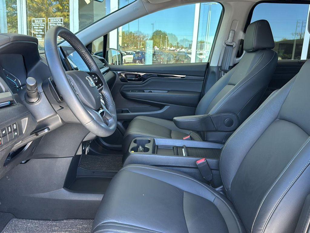 used 2023 Honda Odyssey car, priced at $36,900