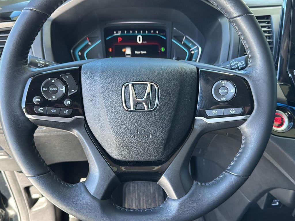 used 2023 Honda Odyssey car, priced at $36,900