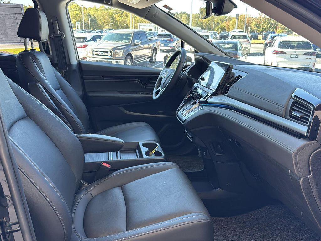 used 2023 Honda Odyssey car, priced at $36,900