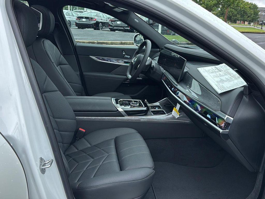 new 2025 BMW i7 car, priced at $127,125