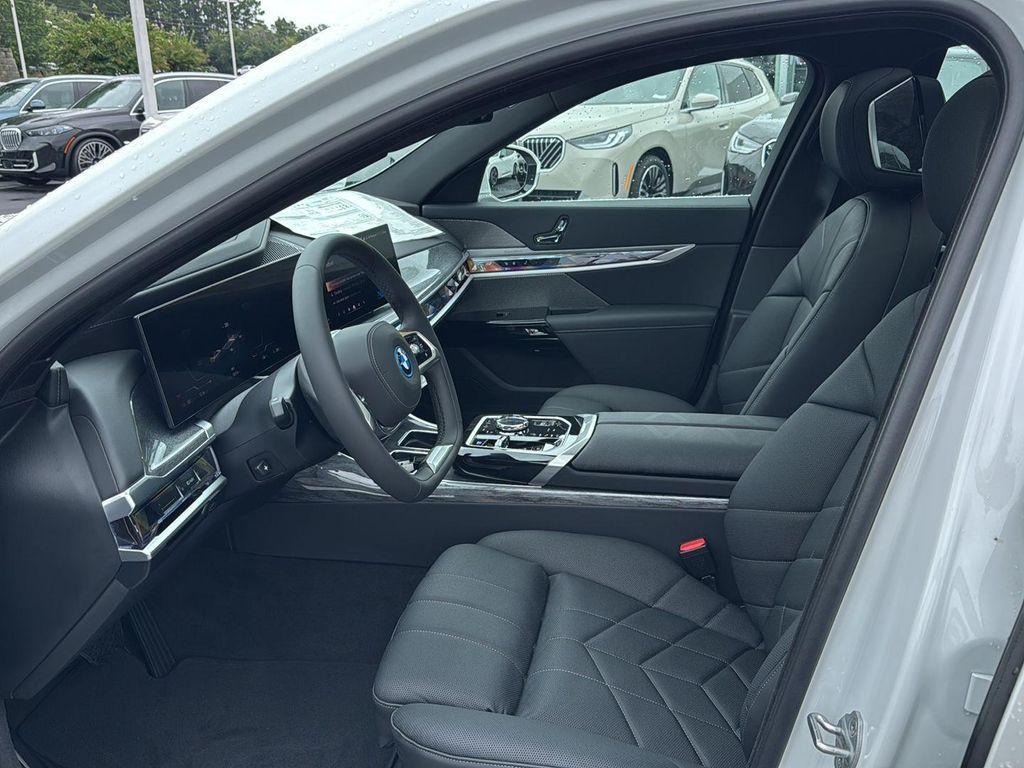 new 2025 BMW i7 car, priced at $127,125