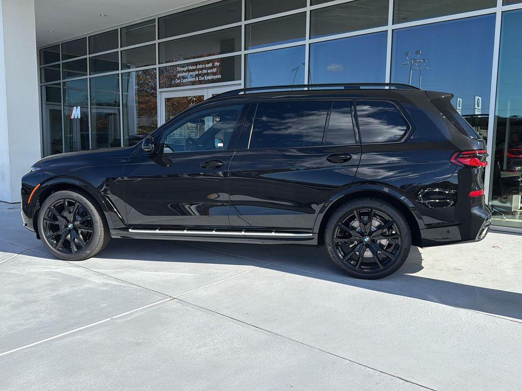 new 2026 BMW X7 car, priced at $105,635