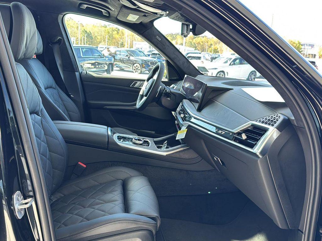 new 2026 BMW X7 car, priced at $105,635