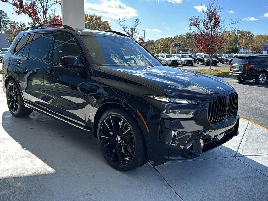 new 2026 BMW X7 car, priced at $105,635