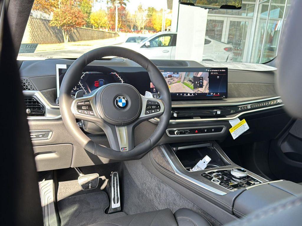 new 2026 BMW X7 car, priced at $105,635