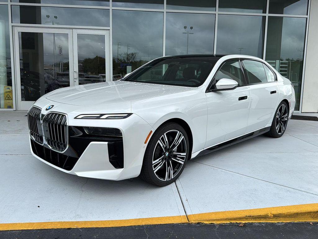 new 2025 BMW 760 car, priced at $129,135
