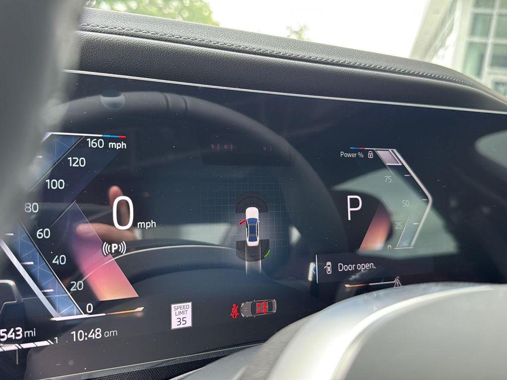 new 2025 BMW 760 car, priced at $129,135