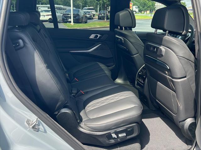 new 2026 BMW X7 car, priced at $122,825
