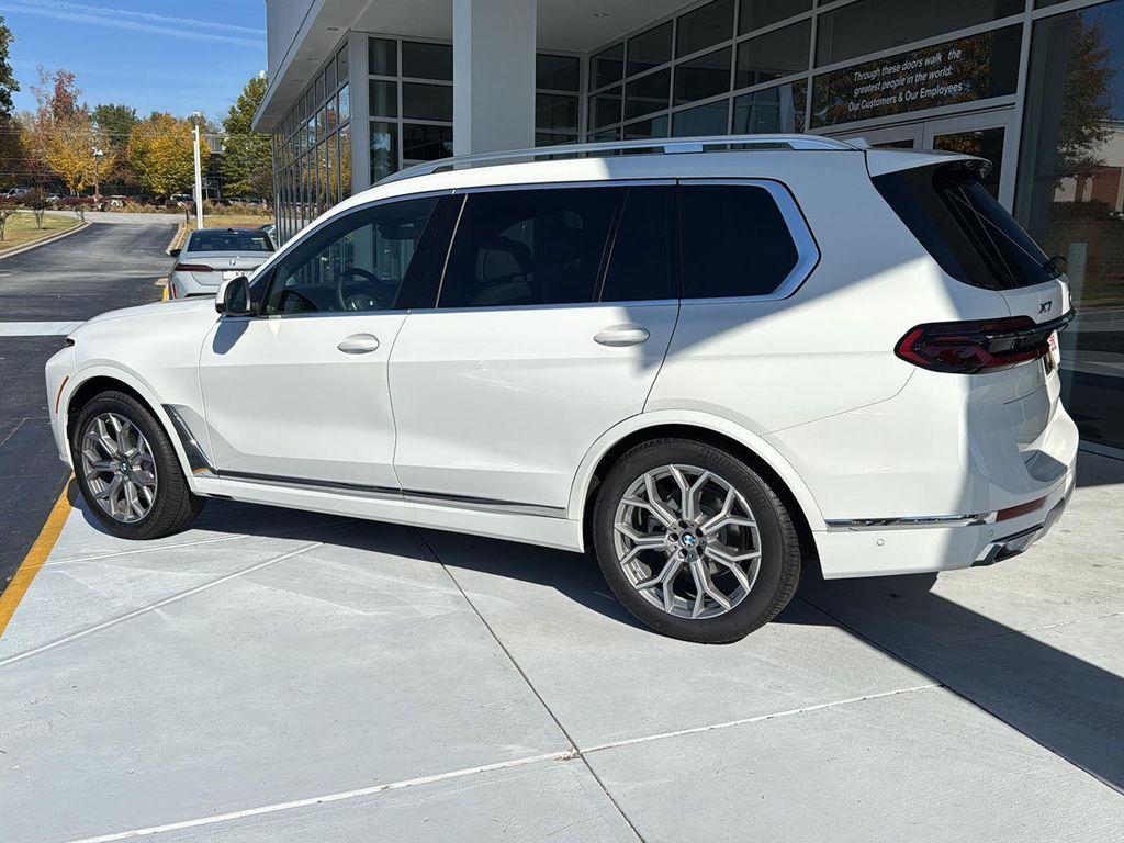new 2026 BMW X7 car, priced at $96,005