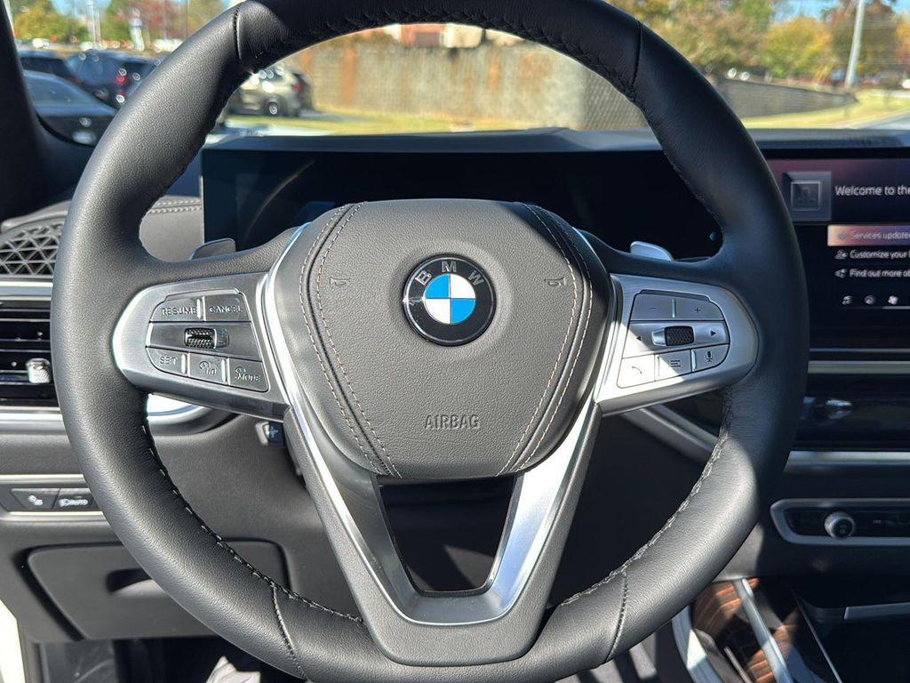 new 2026 BMW X7 car, priced at $96,005