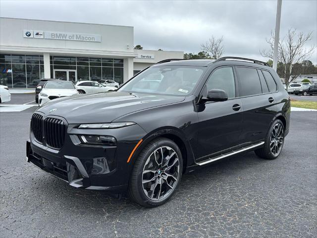new 2025 BMW X7 car