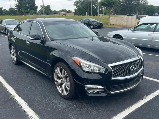 used 2017 INFINITI Q70L car, priced at $20,000