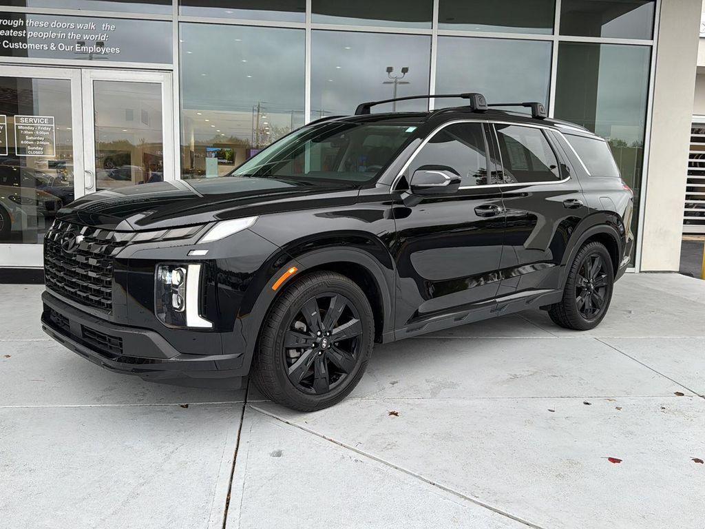 used 2023 Hyundai Palisade car, priced at $30,000