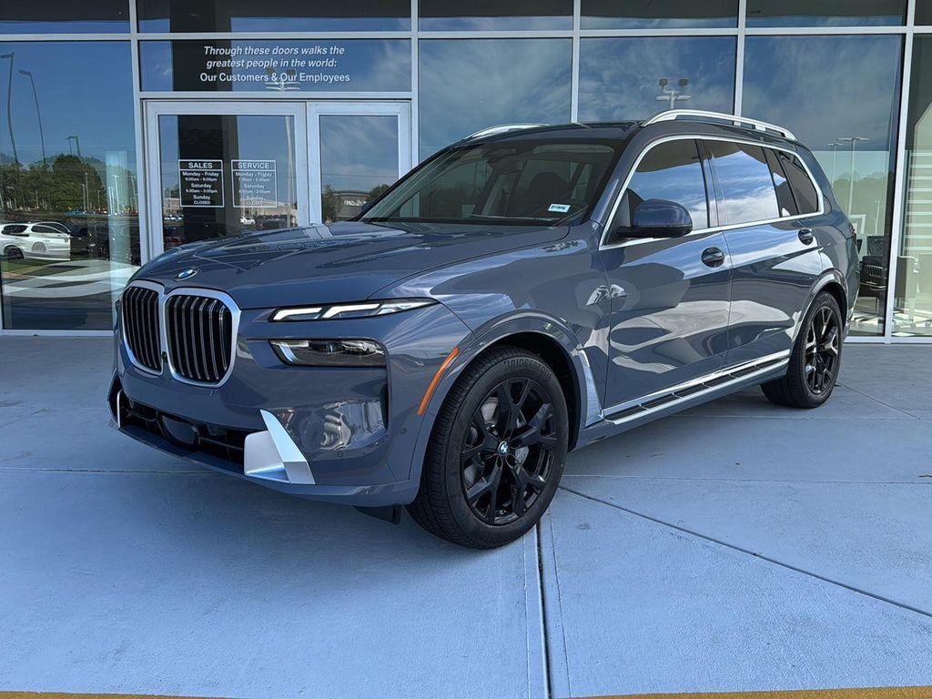 new 2026 BMW X7 car, priced at $94,025