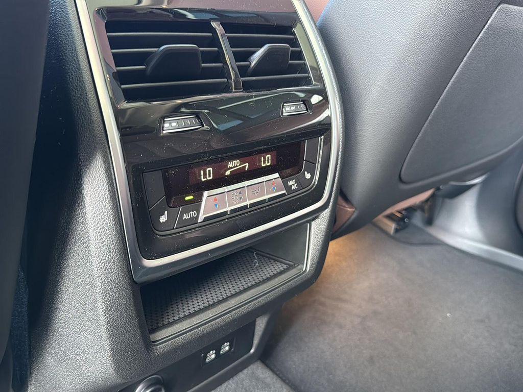 new 2026 BMW X7 car, priced at $94,025