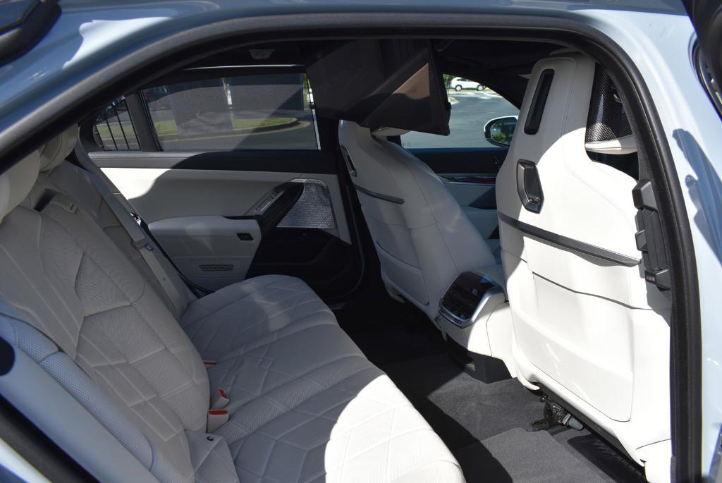 used 2023 BMW i7 car, priced at $93,770