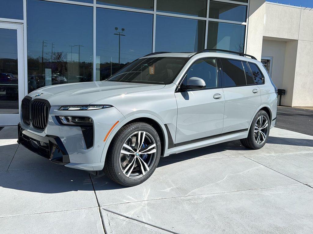 new 2026 BMW X7 car, priced at $103,085