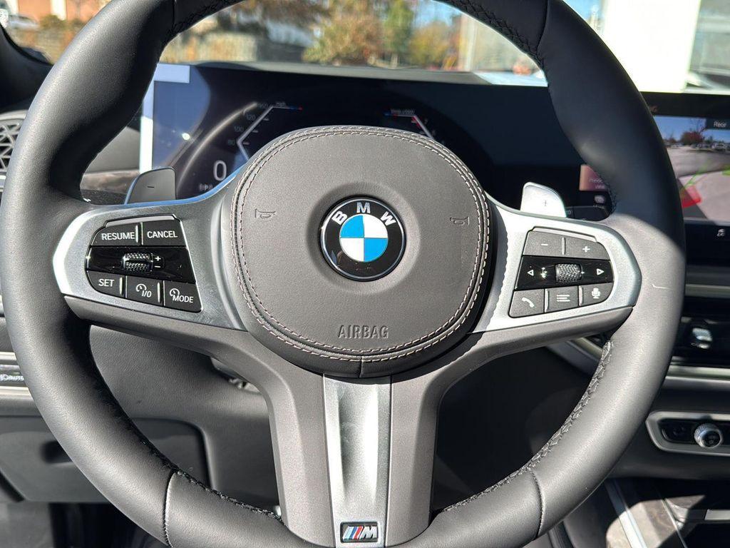 new 2026 BMW X7 car, priced at $103,085
