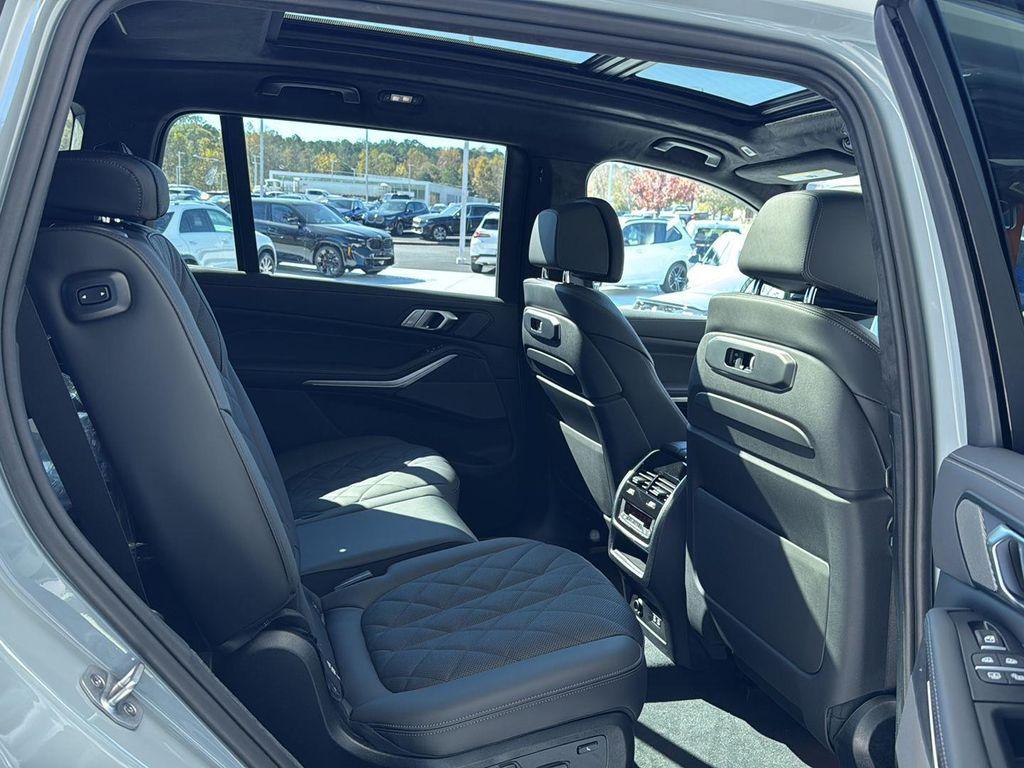 new 2026 BMW X7 car, priced at $103,085