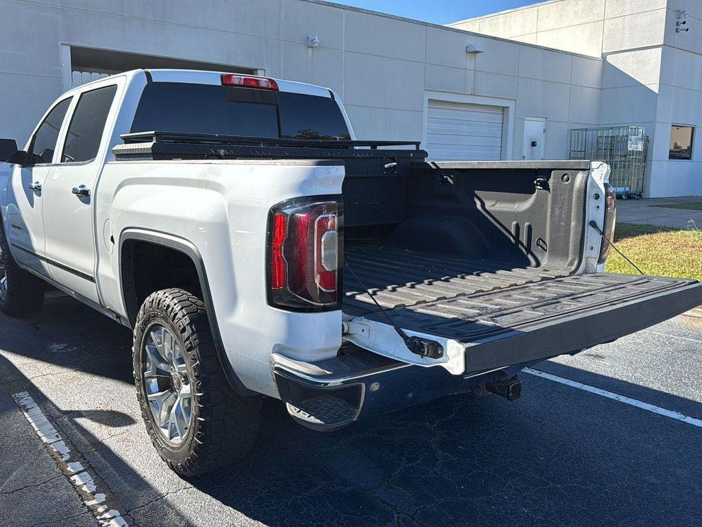 used 2018 GMC Sierra 1500 car, priced at $18,900