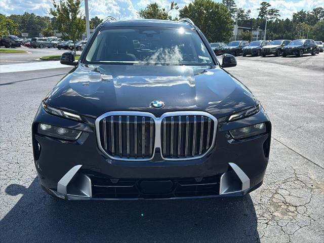 new 2025 BMW X7 car, priced at $93,220