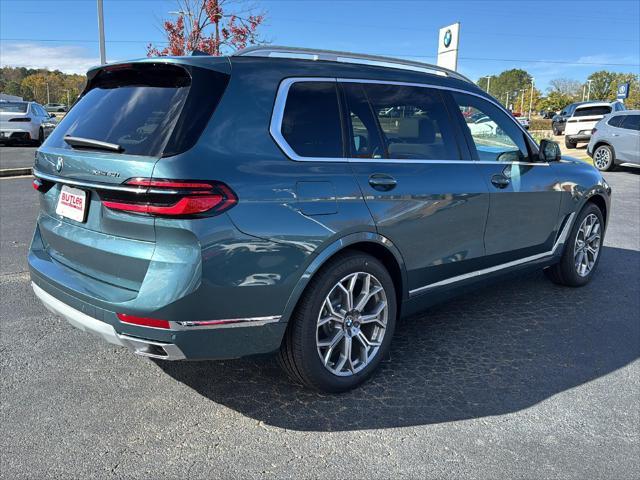 new 2025 BMW X7 car, priced at $93,670