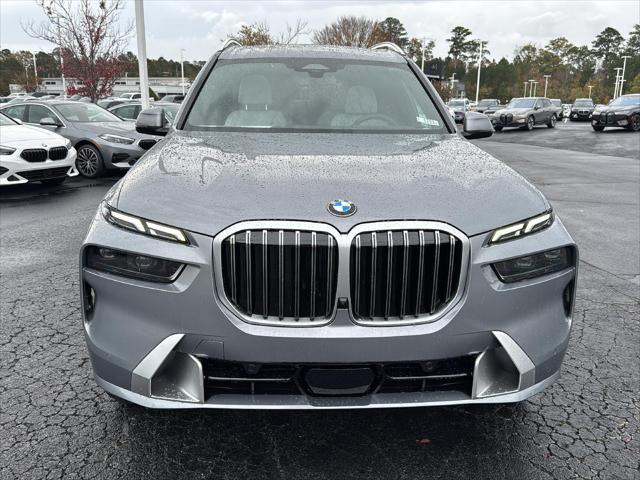 new 2025 BMW X7 car, priced at $89,870