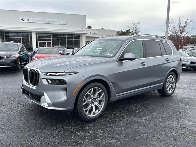 new 2025 BMW X7 car, priced at $89,870