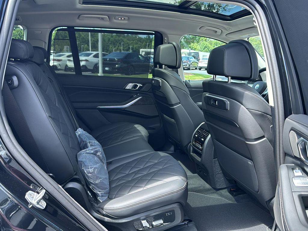 new 2026 BMW X7 car, priced at $93,875