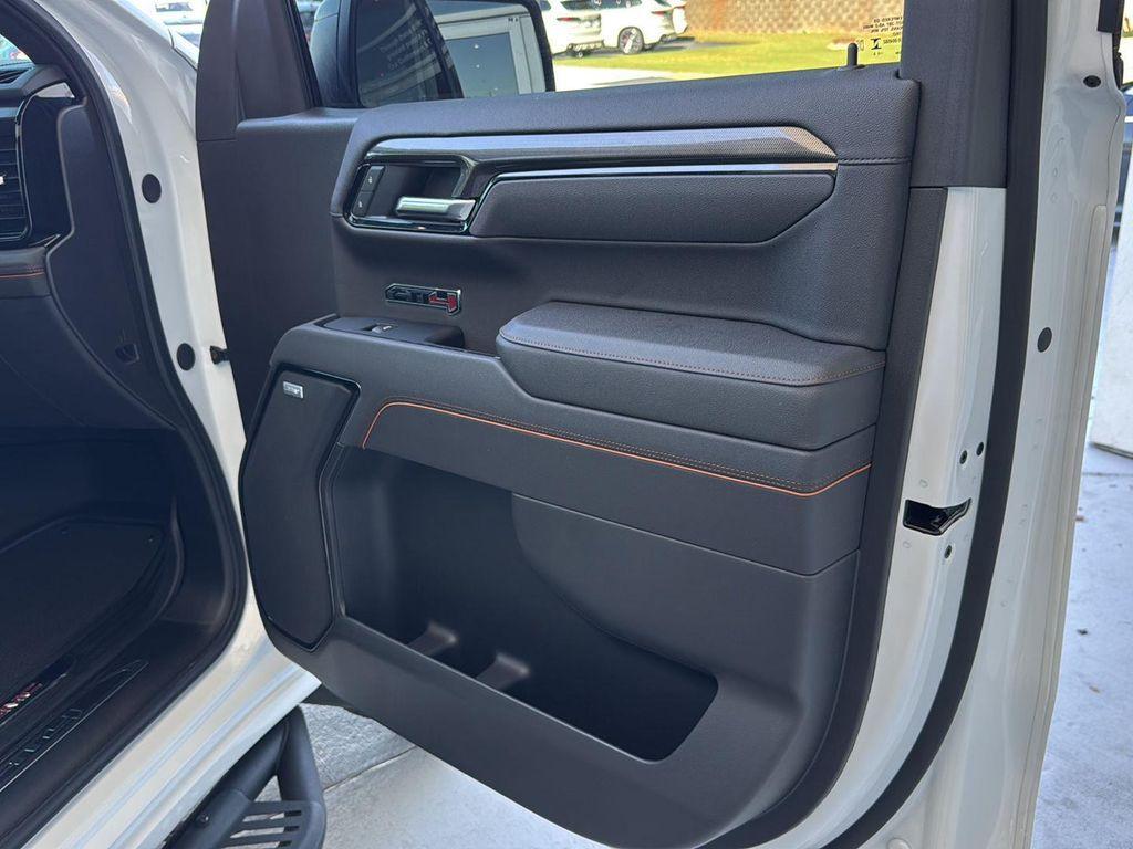 used 2025 GMC Sierra 1500 car, priced at $60,290