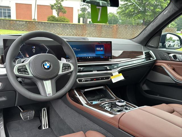 new 2026 BMW X7 car, priced at $104,275