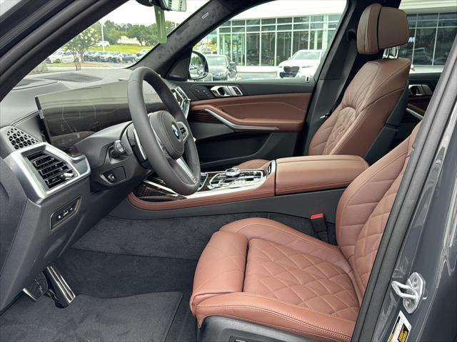 new 2026 BMW X7 car, priced at $104,275