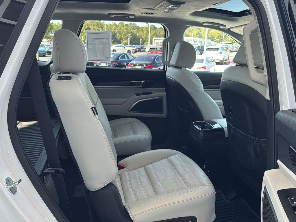 used 2023 Kia Telluride car, priced at $33,900