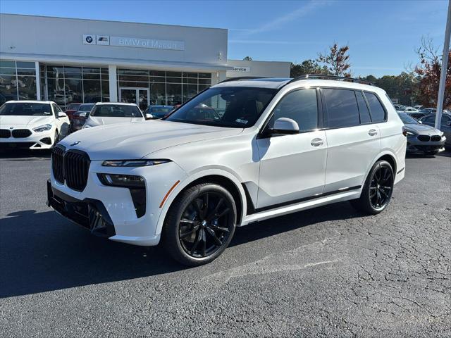 new 2025 BMW X7 car, priced at $98,770