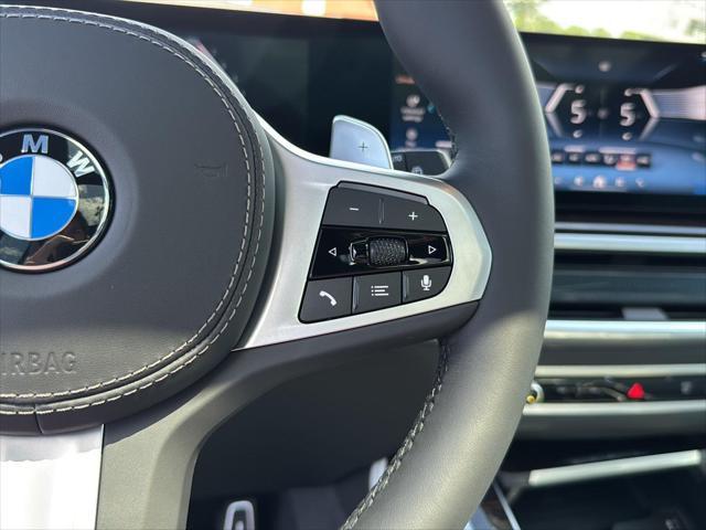 new 2026 BMW X7 car, priced at $105,885