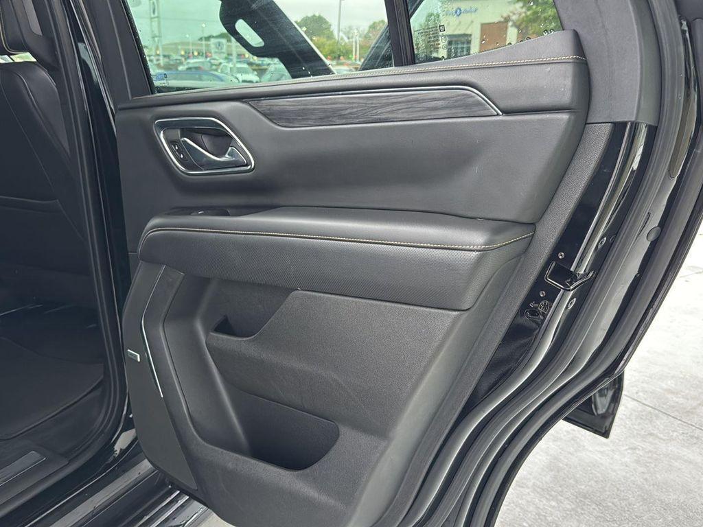 used 2021 GMC Yukon car, priced at $35,000