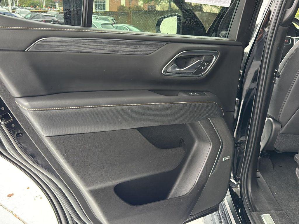 used 2021 GMC Yukon car, priced at $35,000