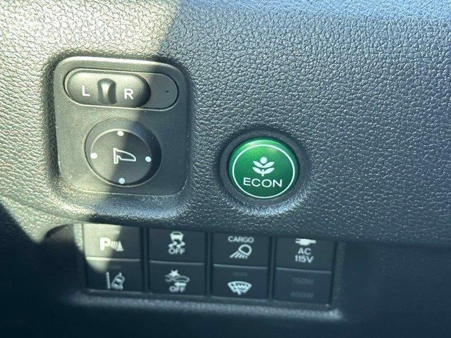 used 2022 Honda Ridgeline car, priced at $32,000