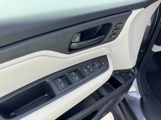 new 2026 Honda Odyssey car, priced at $44,290