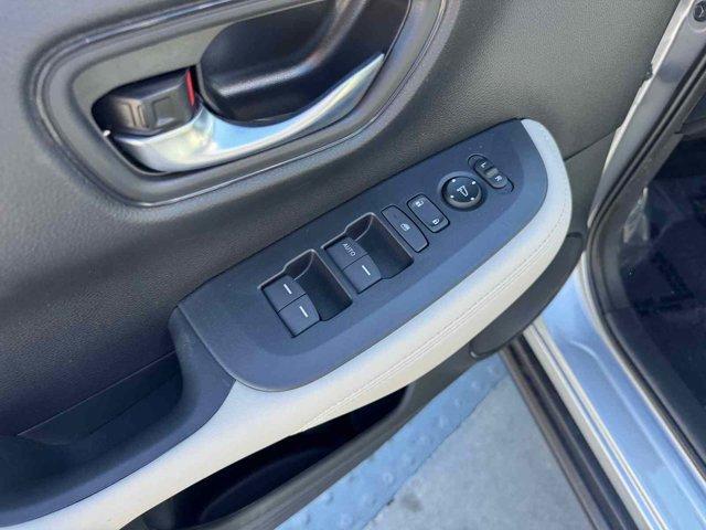 new 2025 Honda HR-V car, priced at $27,745
